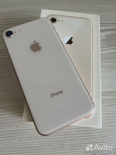 iPhone 8, 64 ГБ