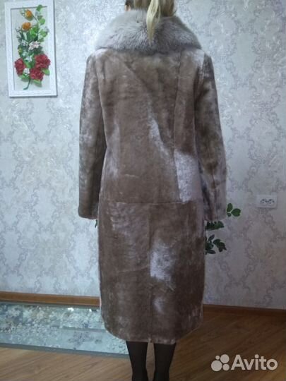 Шуба из мутона новая