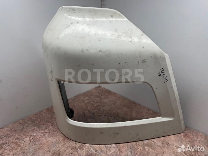 Облицовка фары правая MAN TGX 2014 81416106750