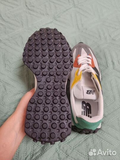 Кроссовки женские NB