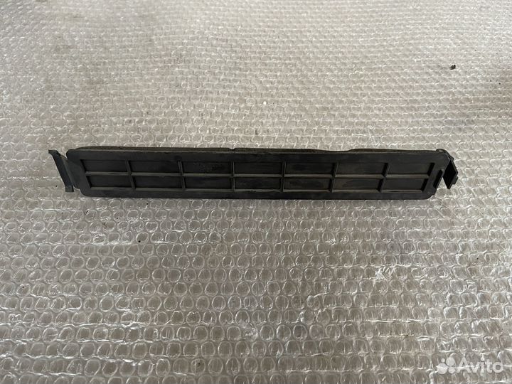 Крышка салонного фильтра Land rover l319 l320