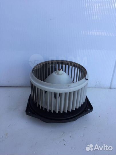 Мотор вентилятора печки салона Infiniti Fx35 Fx45