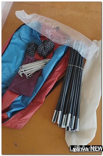 Палатка 4 местная с тамбуром новая