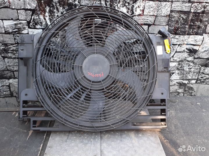 Бмв е53 электро вентилятор