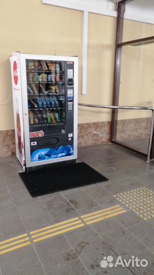 Снековый вендинговый автомат Fas 900