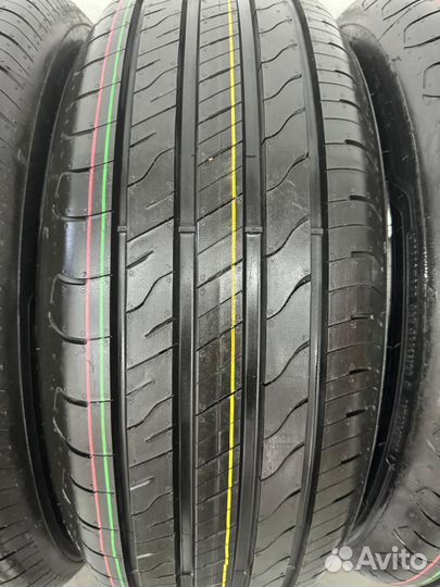 Goodyear EfficientGrip 2 SUV 245/60 R18 105H