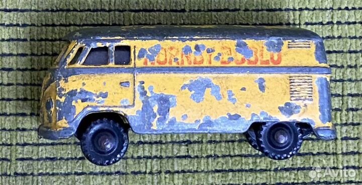 Dinky Toys Volkswagen bus