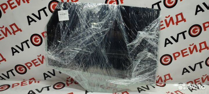 Стекло боковое заднее правое Audi Q5 8R cdnc