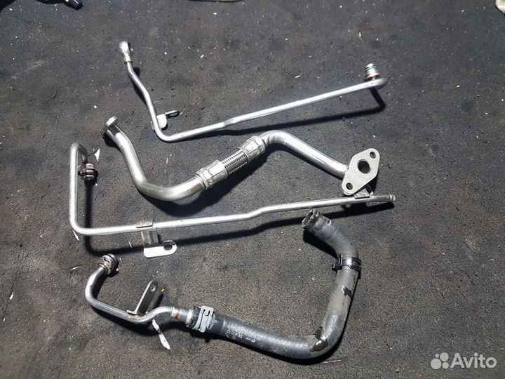 Трубка турбины 1.4 cax TSI турбо Volkswagen golf