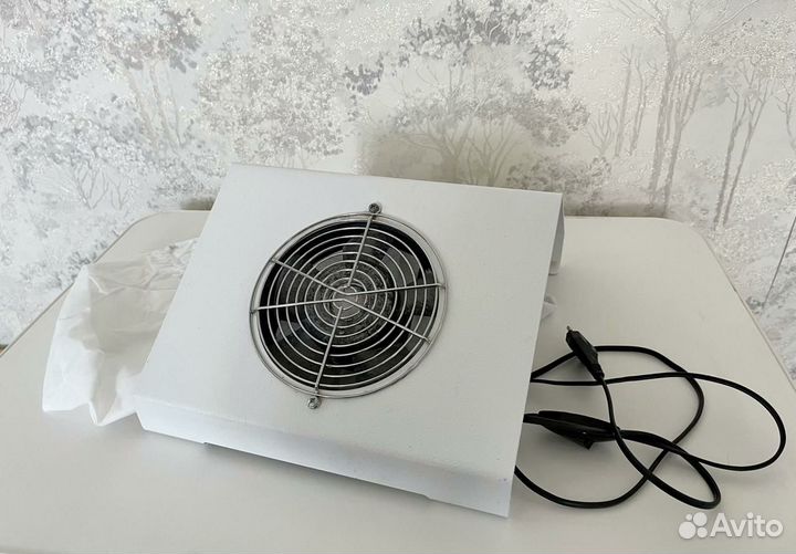 Пылесос для маникюра max