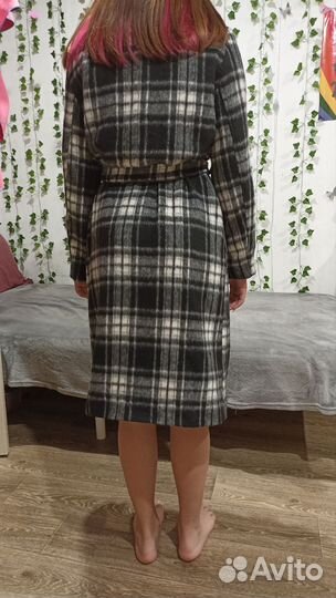 Пальто для девочки 40 размер