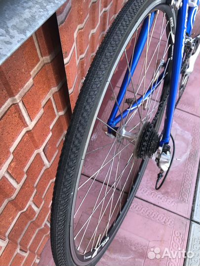 Шоссейный велосипед Giant