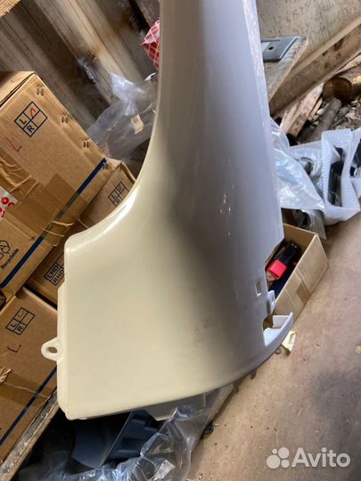 Накладка лобового стекла левая Man Tgs Tgx