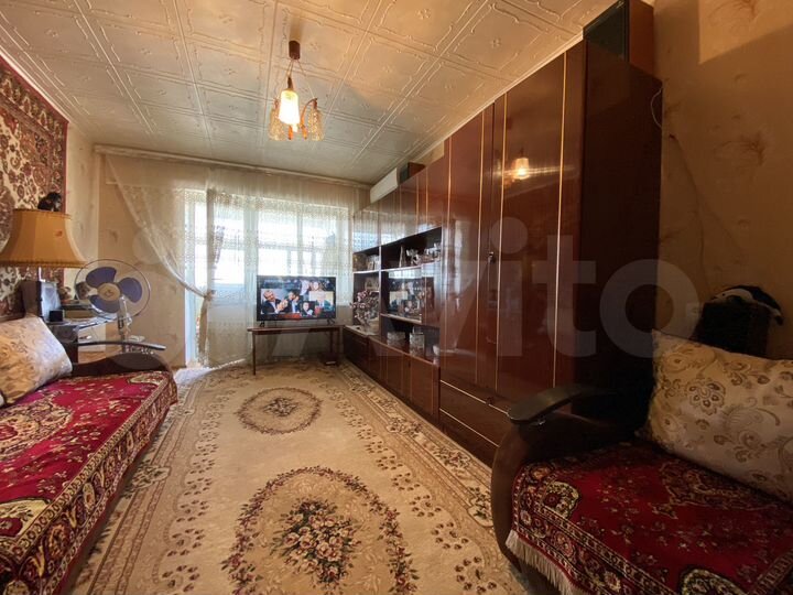 3-к. квартира, 57 м², 3/5 эт.