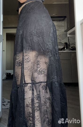 Прозрачная кружевная юбка