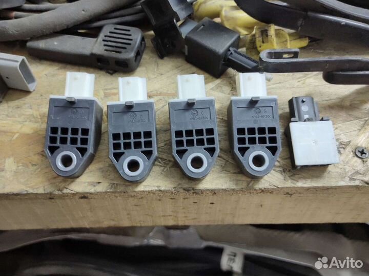 Датчик удара бок перед Kia Cerato 3 2012-2018