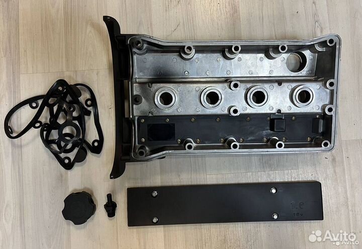 Алюминиевая клапанная крышка Круз 1.6 109лс