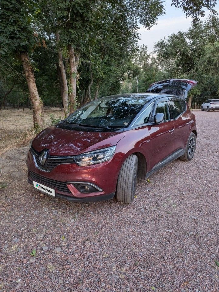 Renault Scenic: фото владельца