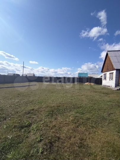 Дом 35,7 м² на участке 9,3 сот.
