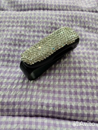 Держатель для очков в машину