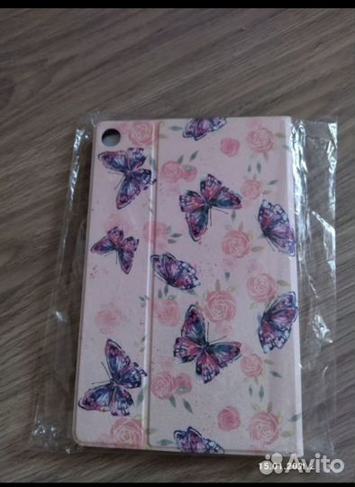 Чехол на планшет новый