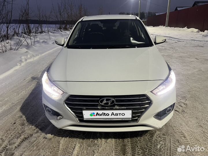 Hyundai Solaris 1.6 AT, 2019, 137 000 км