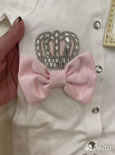 Комплект на выписку для девочки весна