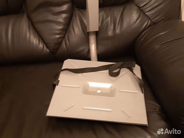 Кронштейн для телевизора на стену поворотный