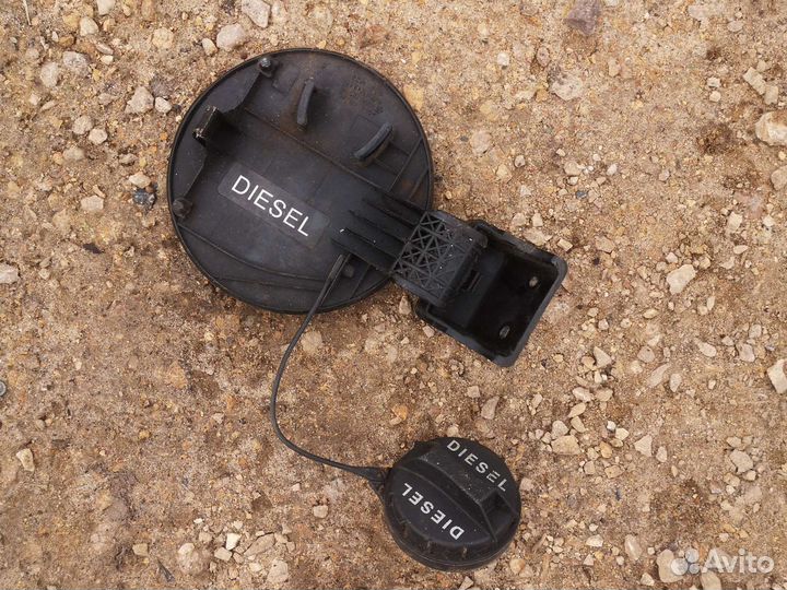 Лючок бака Hyundai Santa Fe classic