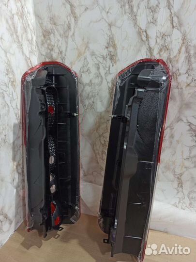 Фонарь Ford Transit 2014-2022