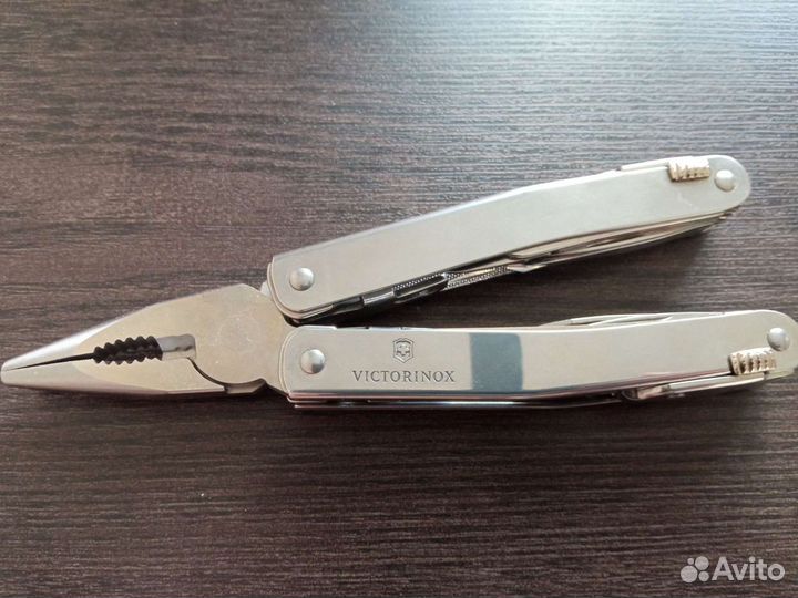 Мультитул Victorinox Spirit X,новый