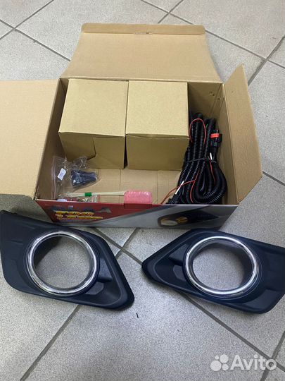 Противотум. фара Nissan X-Trail T32 NS730