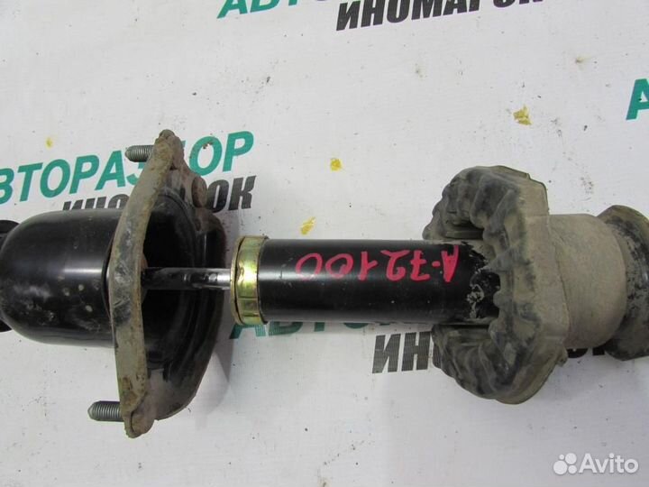 Амортизатор задний правый для Toyota Avensis 2 20