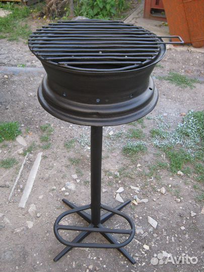 Мангал с решеткой круглый