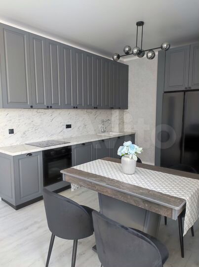 3-к. квартира, 101 м², 9/9 эт.