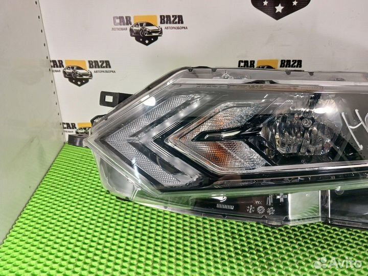 Фара левая L Nissan Qashqai