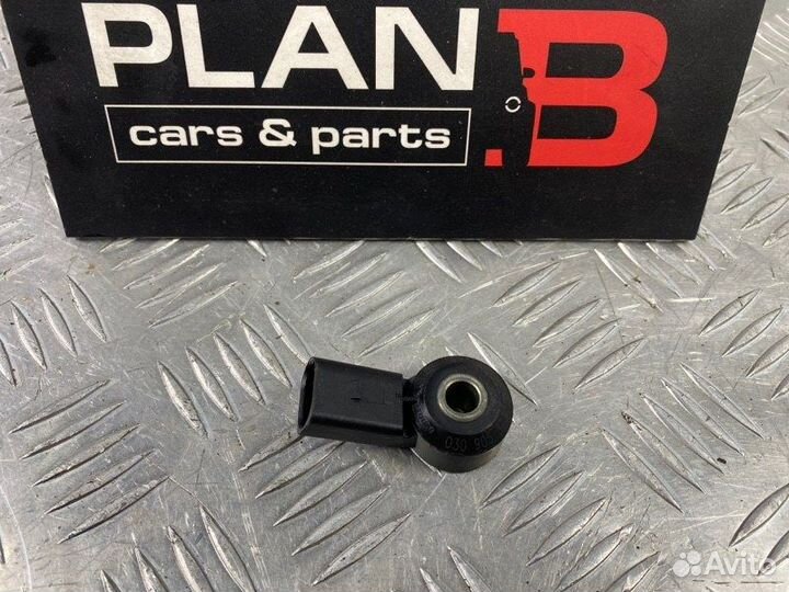 Датчик детонации Volkswagen Golf MK6 caxa TSI 2011