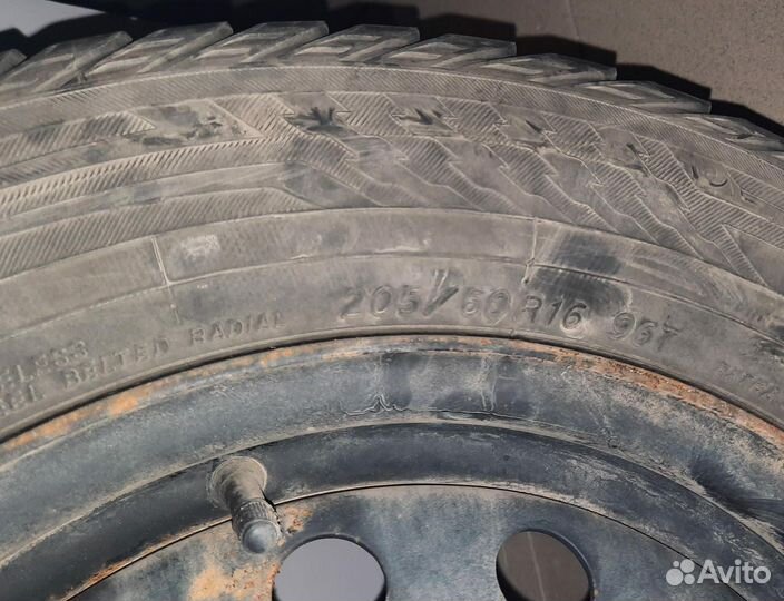 Yokohama ig35 Шины колеса на 16 зимние шипованые