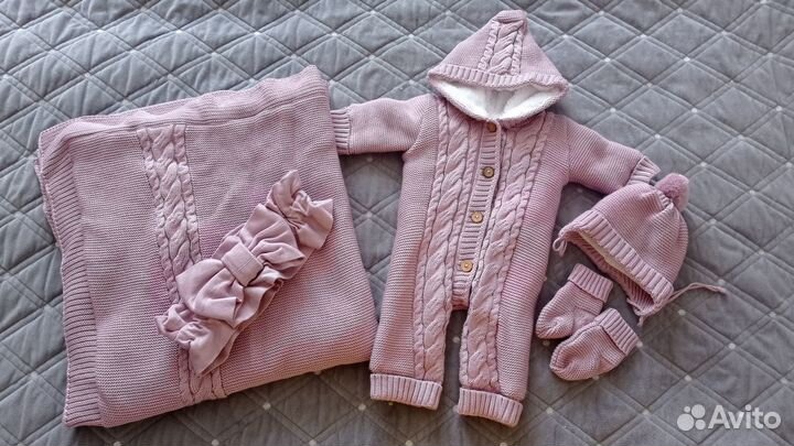 Комплект на выписку осень-зима вязаный шерсть