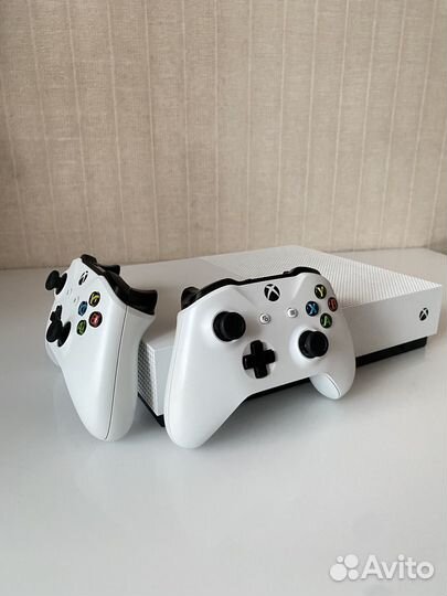 Xbox One S