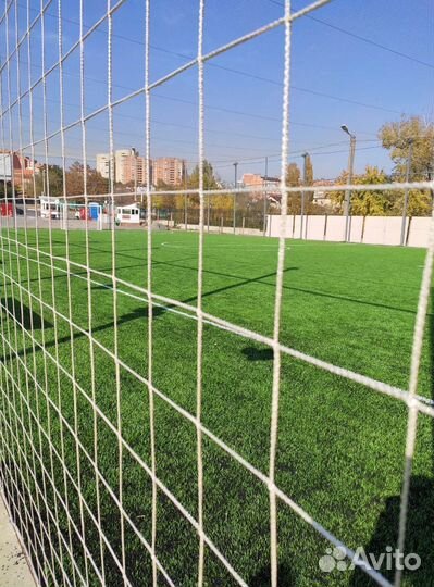 Сетка заградительная для спортивной площадки