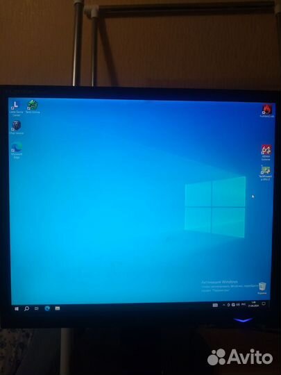 Мониторы HP flatron L1954TQ и HP flatron L1752S