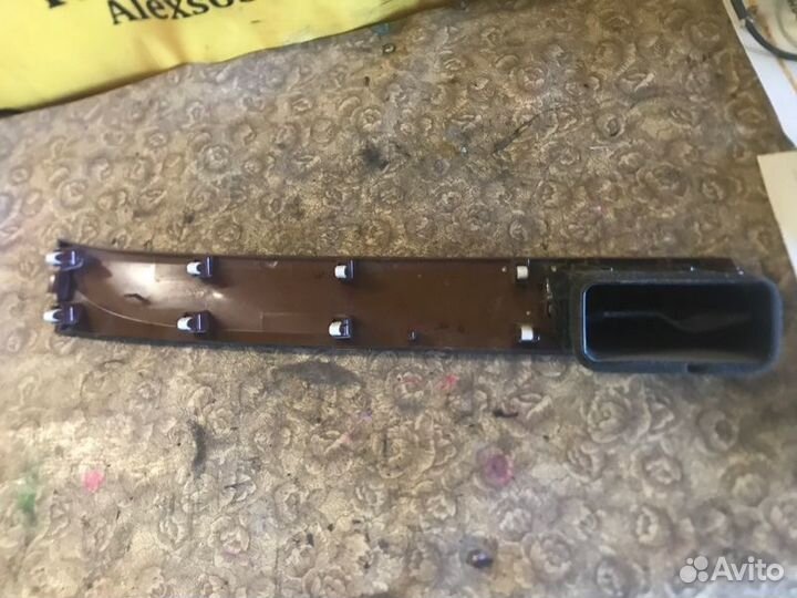 Накладка на торпедо правая Toyota Camry V50