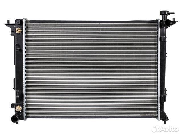 Радиатор охлаждения двигателя Kia Sportage 3