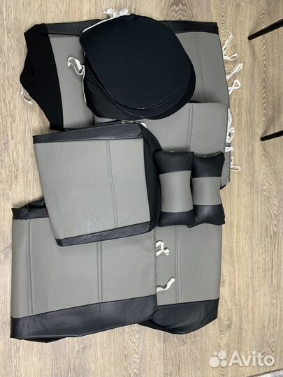 Чехлы на toyota corolla e 150