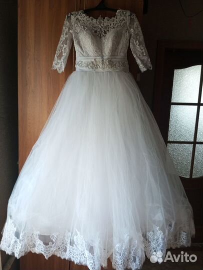 Продам свадебное платье
