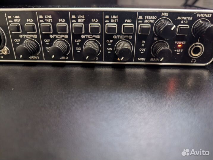 Аудиоинтерфейс Behringer U-Phoria UMC404HD