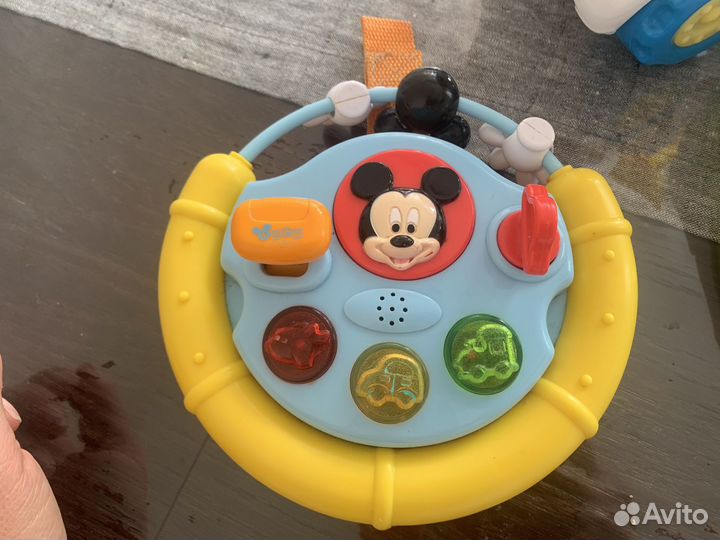 Развивающие игрушки для малышей