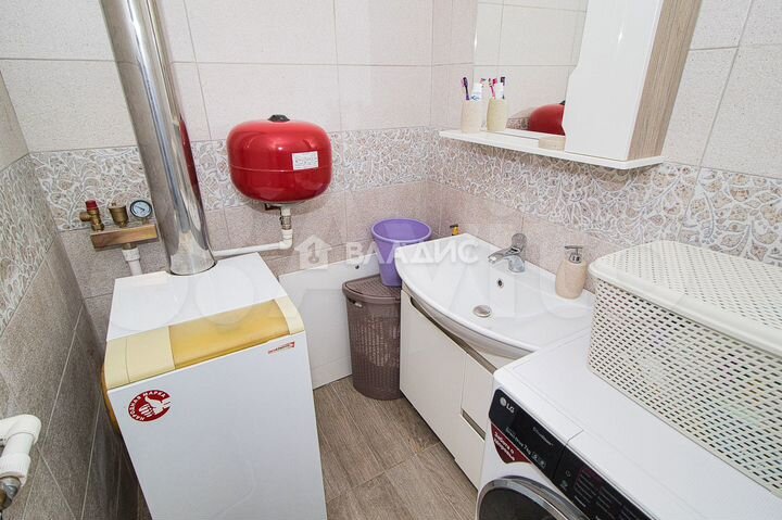 4-к. квартира, 119,4 м², 2/2 эт.