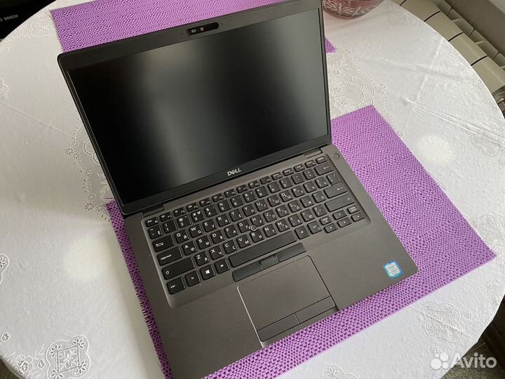 Ноутбук dell Latitude 5400